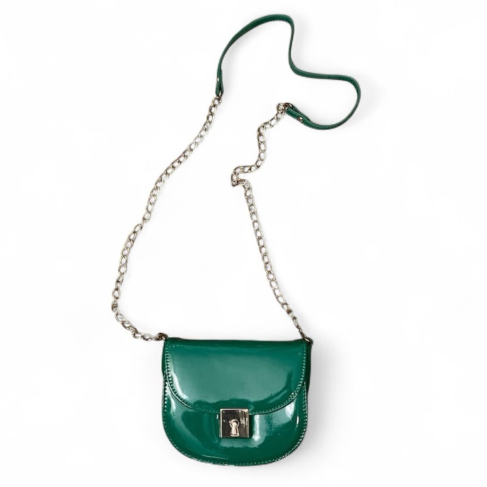 F21 Emerald Green Faux Patent Leather Crossbody Bag
